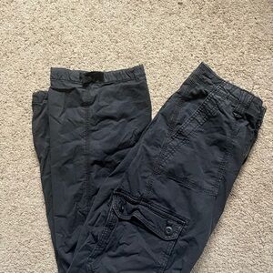 Women’s american eagle cargo pants
